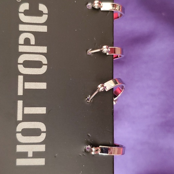 *NWT* Hot Topic's 3Pk Silver Charm Hoops - Picture 14 of 15